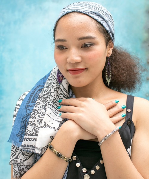 チャイハネ（チャイハネ）の「【チャイハネ】バングル風メタルブレスレット（バングル/リストバンド・レディース・シルバー/ゴールド・FREE）」の5枚目の写真