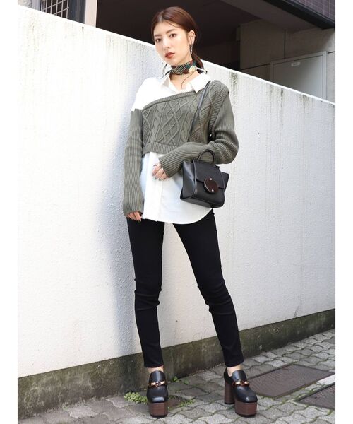 MURUA（ムルーア）の「JET BLACK SKINNY（デニムパンツ・レディース・ブラック・1/2/0）」の12枚目の写真