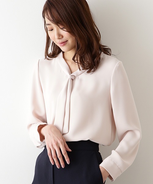 NATURAL BEAUTY BASIC(�i�`�������r���[�e�B�x�[�V�b�N)�̃{�E�^�C�t�B�b�N�X�u���E�X(�V���c/�u���E�X)