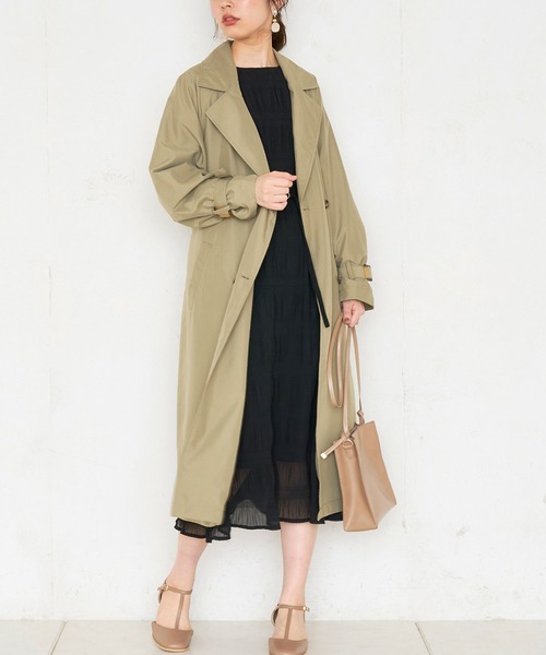 natural couture(ナチュラルクチュール)の「【WEB限定カラー有り】ラグラントレンチコート(トレンチコート・レディース・ベージュ/カーキ/ピンクベージュ/グレイッシュベージュ・FREE)」の1枚目の写真