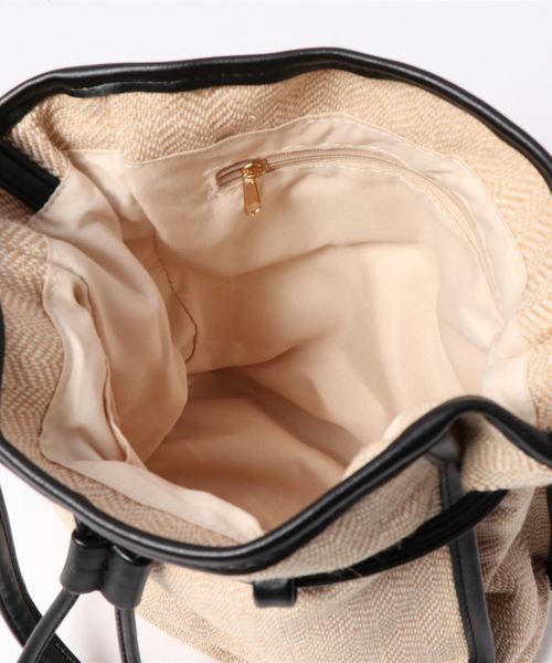 KOBE LETTUCE（コウベレタス）の「ナチュラルパターン巾着バッグ（ハンドバッグ・レディース・ブラウン/ブラック・FREE）」の4枚目の写真