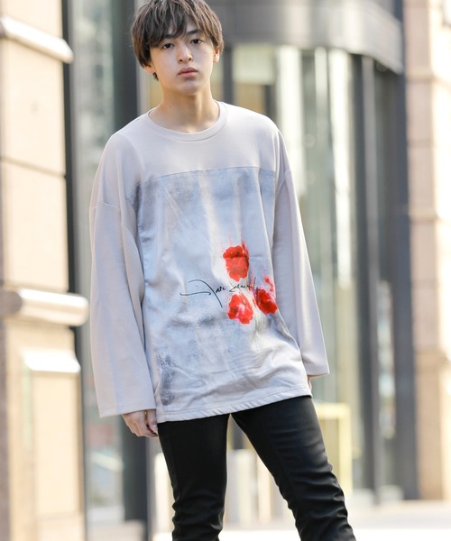 Beno(ビーノ)の「ストレッチR/Tスムース ローズデザイン貼付け ルーズシルエット ロングスリーブTEE(Tシャツ/カットソー・メンズ・ホワイト/ライトベージュ/ラベンダー/サックスブルー/ブラック・FREE)」の1枚目の写真
