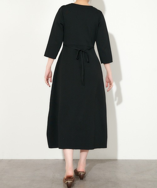 natural couture(ナチュラルクチュール)の「【WEB限定】美シルエットポリニットワンピース Lサイズ(ワンピース・レディース・パープル/ライトベージュ/ブラック/カーキ・FREE)」の16枚目の写真