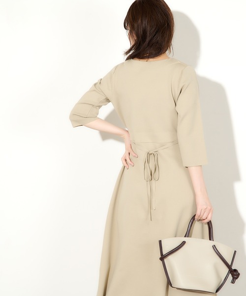 natural couture(ナチュラルクチュール)の「【WEB限定】美シルエットポリニットワンピース Lサイズ(ワンピース・レディース・パープル/ライトベージュ/ブラック/カーキ・FREE)」の11枚目の写真