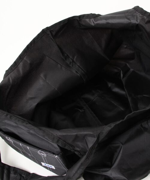 Lee（リー）の「【LEE/リー】ワンポイントブランドロゴパッカブル（収納可）エコトートバッグ（エコバッグ/サブバッグ・レディース・ブラック/ネイビー/ベージュ/ブラウン/グレー/ワイン/カーキ/ホワイト・FREE）」の11枚目の写真