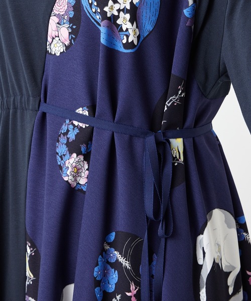 ＊茶々丸　美品　ふりふ　キクツバメ　花天井　切替ワンピース　ネイビー　和柄 ふりふ（フリフ）の「【キクマツバメ・花天井】切替ワンピース