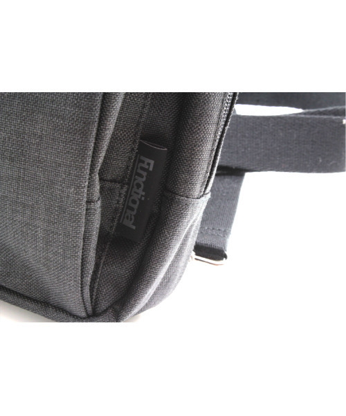 RAW.C(ロークリエイト)の「FUNCTIONAL/ファンクショナル ボディバッグ HEATHER NYLON BODY BAG 撥水 RCB-005TI(ボディバッグ/ウエストポーチ・メンズ・ブラック×グレー/ブラック/グレー/ブルー系その他/ブラック×レッド/ブラック×ブラック/ネイビー/ブルー系その他2・FREE)」の17枚目の写真