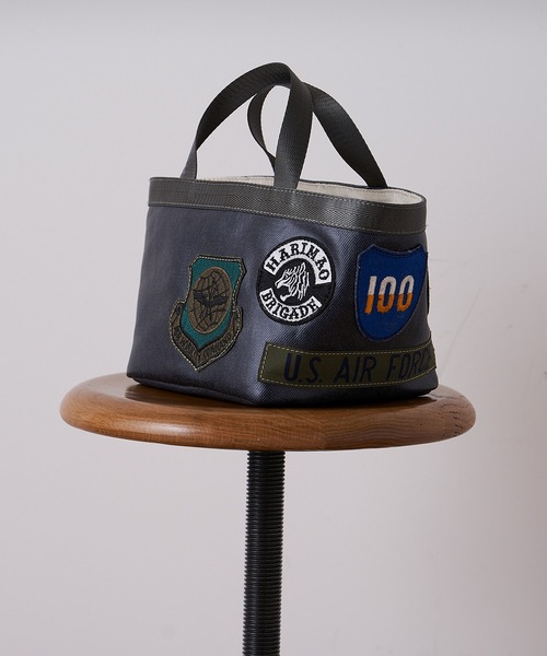 BEARDSLEY（ビアズリー）の「ワッペンミニバック（トートバッグ・レディース・インディゴブルー/アイボリー・FREE）」の4枚目の写真