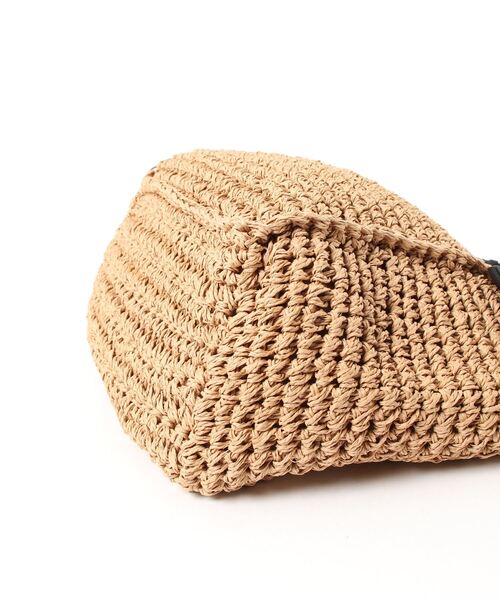 Three Four Time（ｽﾘｰﾌｫｰﾀｲﾑ）の「さがりリボン手編みトート（かごバッグ・レディース・グリーン/マスタード/グレー/ブラック・FREE）」の6枚目の写真