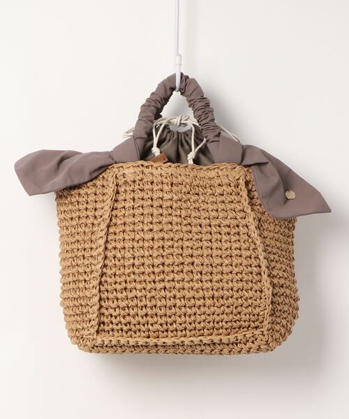 Three Four Time（ｽﾘｰﾌｫｰﾀｲﾑ）の「さがりリボン手編みトート（かごバッグ・レディース・グリーン/マスタード/グレー/ブラック・FREE）」の14枚目の写真