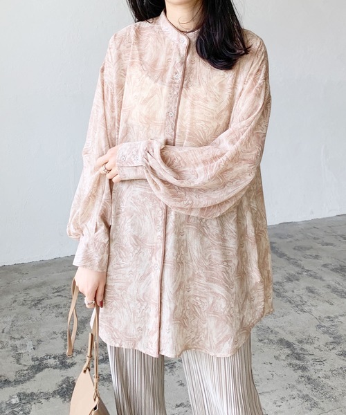 LIAN（リアン）の「マーブルプリントパイピングブラウス（シャツ/ブラウス・レディース・オレンジ/グリーン・FREE）」の2枚目の写真