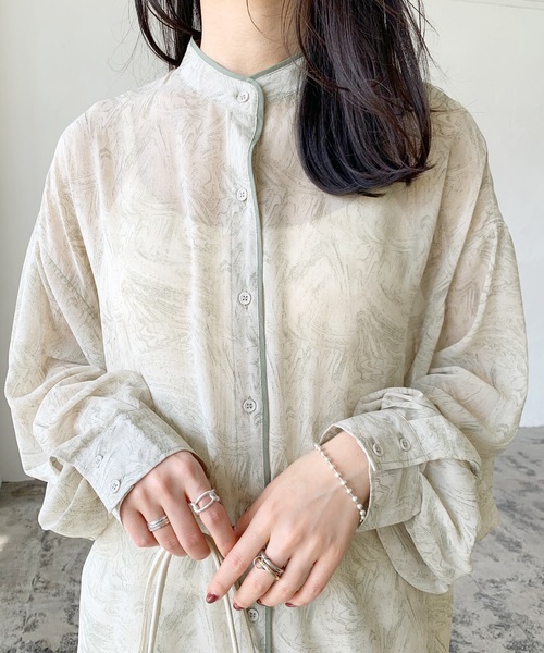 LIAN（リアン）の「マーブルプリントパイピングブラウス（シャツ/ブラウス・レディース・オレンジ/グリーン・FREE）」の13枚目の写真