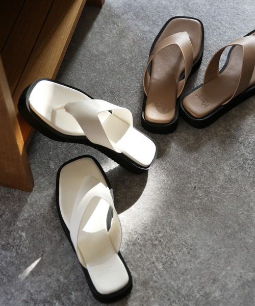 menue(メヌエ)の「スクエアトゥ厚底トングサンダル(サンダル・レディース・ホワイト/ブラック/グレイッシュベージュ/ブラウン系その他・LL/3L/S/M/L/XS)」の7枚目の写真