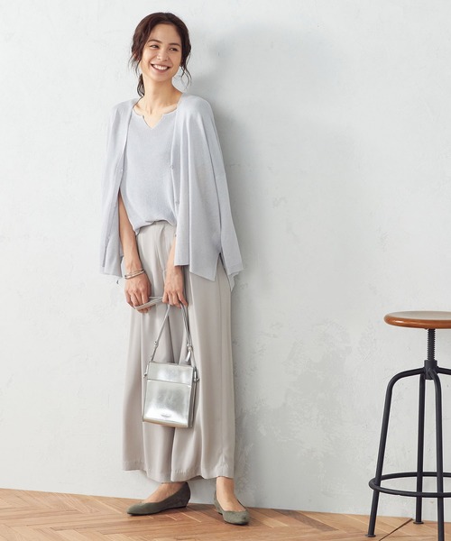 COMME CA ISM（コムサイズム）の「リネン混キーネックプルオーバー（ニット/セーター・レディース・ライトグレー/ダークブラウン/ブルー/ワイン・MEDIUM/LARGE）」の6枚目の写真