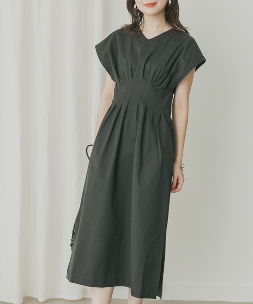 KBF+（ケービーエフプラス）の「KBF+　ウエストタックフレンチワンピース（ワンピース・レディース・ベージュ系その他/ブラック/パープル・ONE）」の13枚目の写真