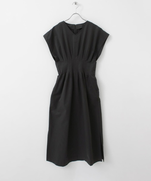 KBF+（ケービーエフプラス）の「KBF+　ウエストタックフレンチワンピース（ワンピース・レディース・ベージュ系その他/ブラック/パープル・ONE）」の21枚目の写真