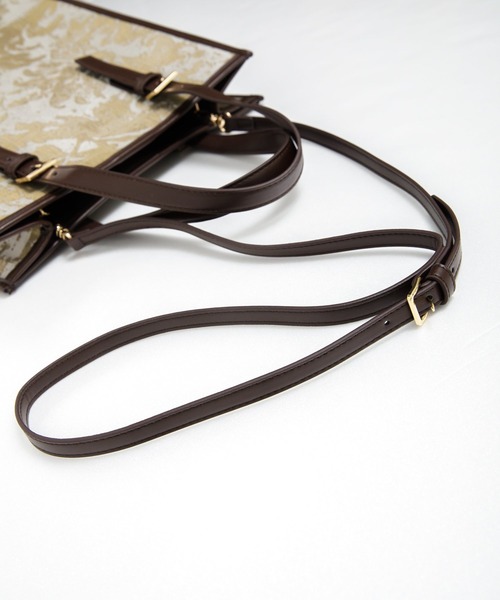 AS KNOW AS PINKY（アズノゥアズピンキー）の「パイピングジャカード縦長トート（トートバッグ・レディース・アイボリー/ブラウン系・FREE）」の4枚目の写真