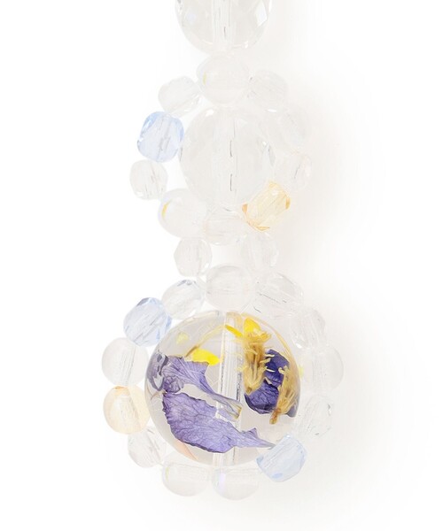 ANEVER（アンエバー）の「FLOWER BEADS KNITTING ピアス（ピアス（両耳用）・レディース・ホワイト系・F）」の4枚目の写真