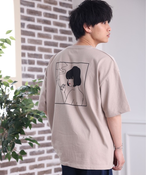 ACE SHOP（エースショップ）の「エモタバコガールプリントTシャツ【ファッション系YouTuberめんくろ。コラボ】（Tシャツ/カットソー・メンズ・ホワイト/ブルー/ベージュ・FREE）」の15枚目の写真