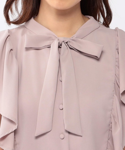 MISCH MASCH(ミッシュマッシュ)の「2WAY袖フリルブラウス(シャツ/ブラウス・レディース・ホワイト/ブラック/モカ・MEDIUM)」の9枚目の写真