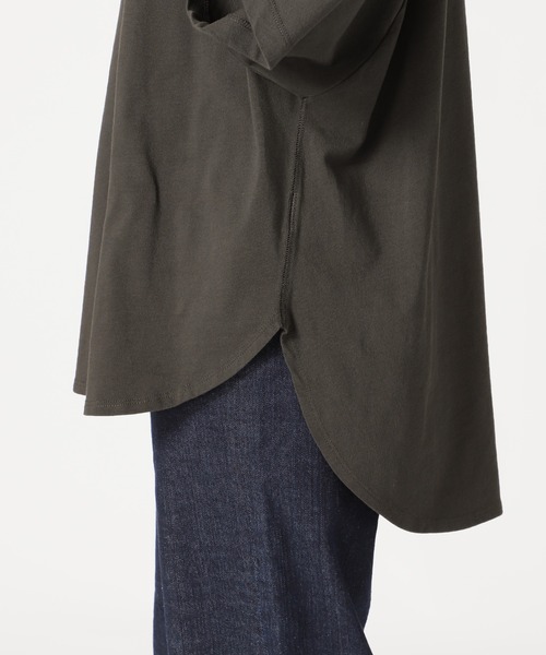 SLOBE IENA（スローブイエナ）の「強撚天竺BIGニュアンスプルオーバー【手洗い可能】◆（Tシャツ/カットソー・レディース・ブラック/ブラウン・FREE）」の16枚目の写真