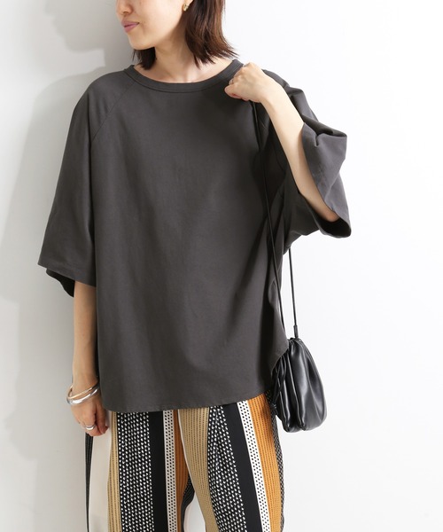 SLOBE IENA（スローブイエナ）の「強撚天竺BIGニュアンスプルオーバー【手洗い可能】◆（Tシャツ/カットソー・レディース・ブラック/ブラウン・FREE）」の13枚目の写真