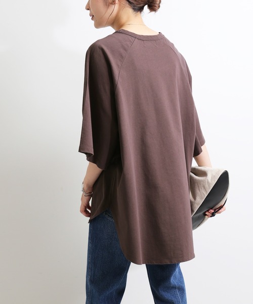 SLOBE IENA（スローブイエナ）の「強撚天竺BIGニュアンスプルオーバー【手洗い可能】◆（Tシャツ/カットソー・レディース・ブラック/ブラウン・FREE）」の6枚目の写真