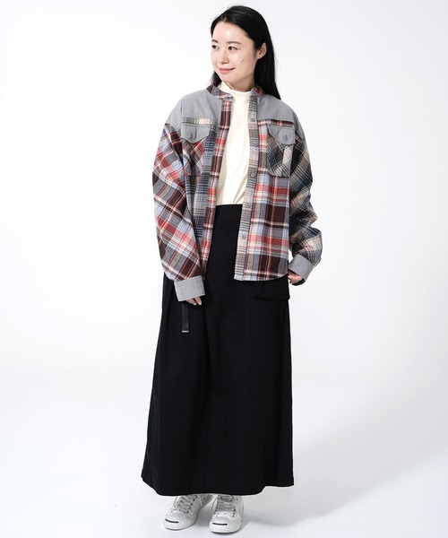 KRIFF MAYER Lady's Collection（クリフメイヤーレディースコレクション）の「もちのびハイネックロンT（Tシャツ/カットソー・レディース・ベージュ/カーキ/ナチュラル/カラフル/チャコール・MEDIUM/LARGE）」の19枚目の写真