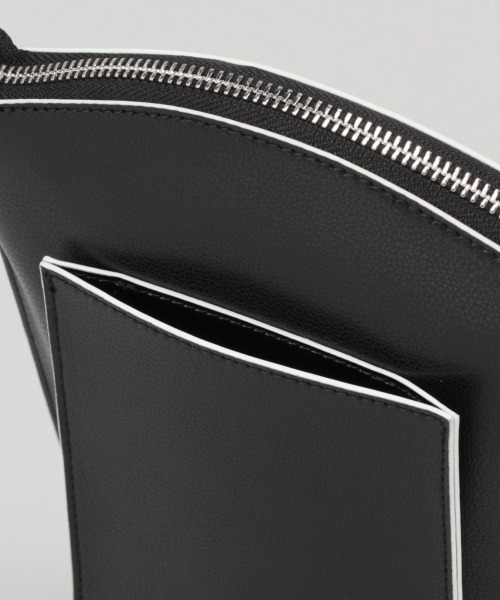 JEANASIS（ジーナシス）の「キリカエミニショルダー/214640（ショルダーバッグ・レディース・ホワイト/ブラック/シルバー/ブルー/グリーン・FREE）」の18枚目の写真