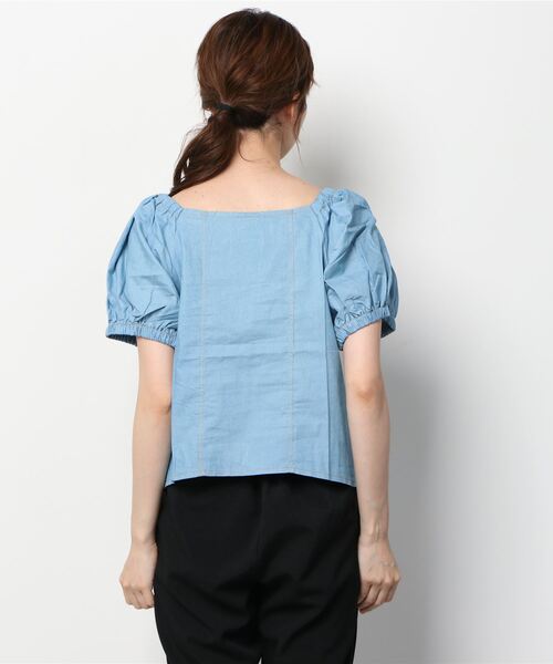 WEGO（ウィゴー）の「WEGO/デニムパフスリーブブラウス（シャツ/ブラウス・レディース・ブルー・FREE）」の5枚目の写真