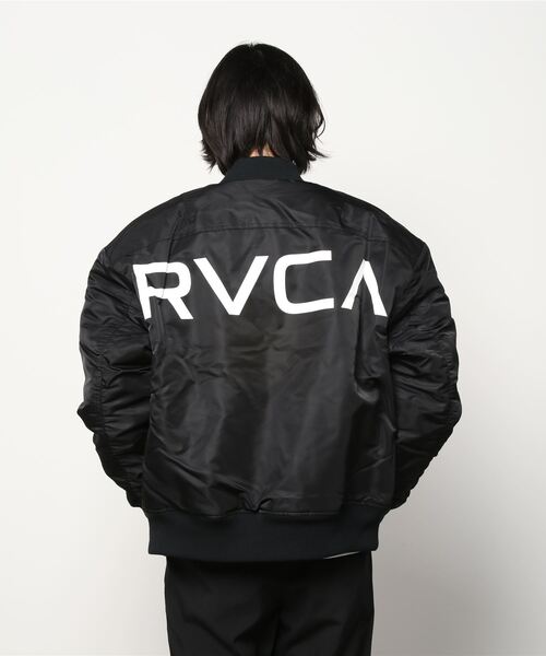 RVCA(ルーカ)の「RVCA/ルーカ リバーシブル ナイロンMA-1 BB042-766(MA-1・メンズ・ブラック/グリーン・S/M/L)」の6枚目の写真