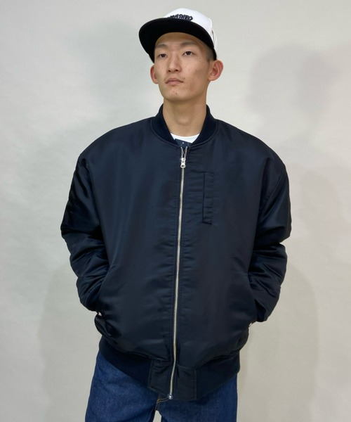 RVCA(ルーカ)の「RVCA/ルーカ リバーシブル ナイロンMA-1 BB042-766(MA-1・メンズ・ブラック/グリーン・S/M/L)」の10枚目の写真