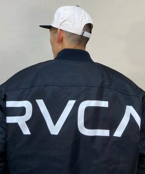RVCA(ルーカ)の「RVCA/ルーカ リバーシブル ナイロンMA-1 BB042-766(MA-1・メンズ・ブラック/グリーン・S/M/L)」の12枚目の写真