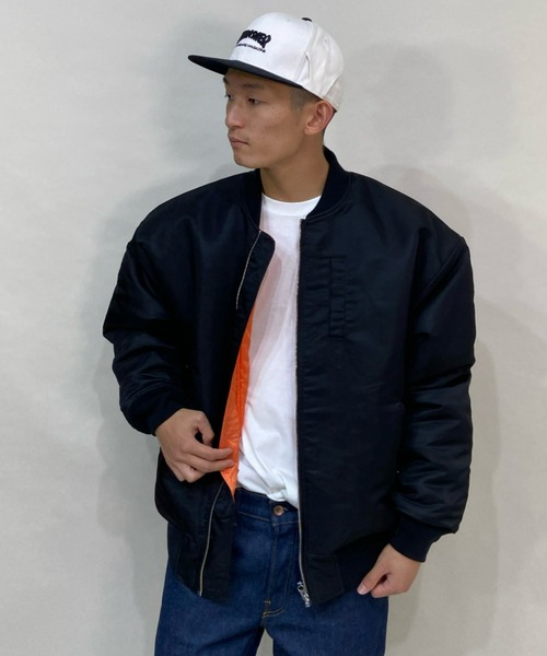 RVCA(ルーカ)の「RVCA/ルーカ リバーシブル ナイロンMA-1 BB042-766(MA-1・メンズ・ブラック/グリーン・S/M/L)」の11枚目の写真