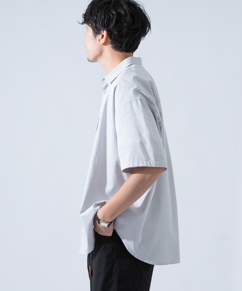 URBAN RESEARCH ROSSO MEN(アーバンリサーチロッソメン)の「『XLサイズあり』ECOVEROオーバー半袖シャツ(シャツ/ブラウス・メンズ・ブラック/グレー/カーキ・MEDIUM/LARGE/X-LARGE)」の9枚目の写真