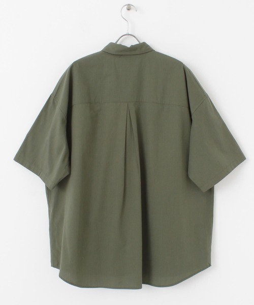 URBAN RESEARCH ROSSO MEN(アーバンリサーチロッソメン)の「『XLサイズあり』ECOVEROオーバー半袖シャツ(シャツ/ブラウス・メンズ・ブラック/グレー/カーキ・MEDIUM/LARGE/X-LARGE)」の17枚目の写真