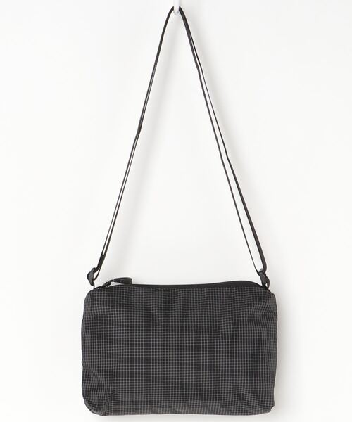 GREGORY（グレゴリー）の「CROSSBODY BAG AL / クロスボディAL / ブラック（ボディバッグ/ウエストポーチ・メンズ・ブラック・FREE）」の3枚目の写真