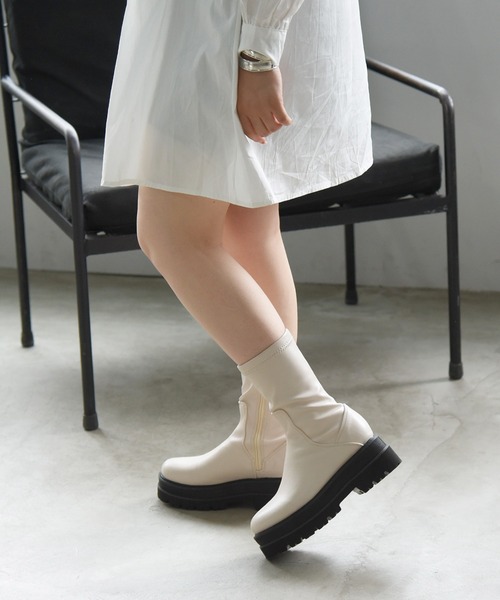 NOFALL（ノーフォール）の「トラックソールストレッチミドルビガーブーツ（ブーツ・レディース・ブラック/アイボリー・LL/3L/S/M/L）」の14枚目の写真