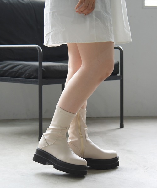 NOFALL（ノーフォール）の「トラックソールストレッチミドルビガーブーツ（ブーツ・レディース・ブラック/アイボリー・LL/3L/S/M/L）」の15枚目の写真