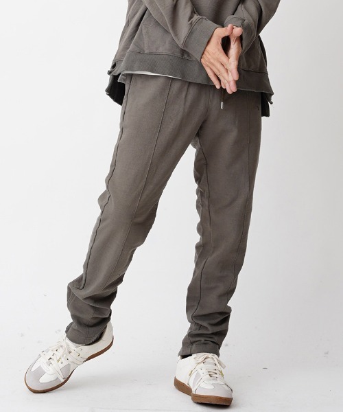 EGO TRIPPING(エゴトリッピング)の「mp9311-PINTUCK ZIP SWEATPANTS スウェットパンツ(スウェットパンツ・メンズ・サンドベージュ/ブラック・33/29/31)」の1枚目の写真