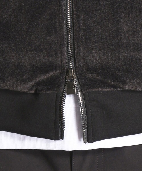 MONSIEUR NICOLE（ムッシュニコル）の「【ex/tra】ベロア ハイブリッドフーディ（パーカー・メンズ・グレー/チャコールグレー・MEDIUM/LARGE/X-LARGE）」の7枚目の写真