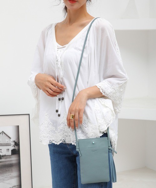 Ungrid（アングリッド）の「【Ungrid/アングリッド】牛革天然石ブローチタッセル　マルチポシェット（ショルダーバッグ・レディース・カーキ/ベージュ/グレー/ミント/ダークグリーン/ライトグリーン/ダークブルー/ターコイズブルー/ベージュ系その他/ブラック/オリーブ/ワイン/ピンク/キャメル/マスタード/アイボリー/ブルー系その他・FREE）」の14枚目の写真