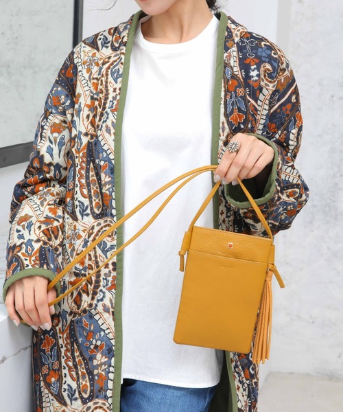 Ungrid（アングリッド）の「【Ungrid/アングリッド】牛革天然石ブローチタッセル　マルチポシェット（ショルダーバッグ・レディース・カーキ/ベージュ/グレー/ミント/ダークグリーン/ライトグリーン/ダークブルー/ターコイズブルー/ベージュ系その他/ブラック/オリーブ/ワイン/ピンク/キャメル/マスタード/アイボリー/ブルー系その他・FREE）」の15枚目の写真