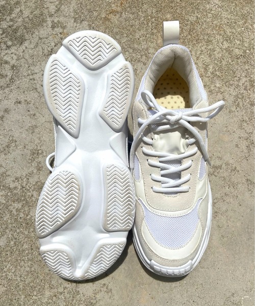 prose verse（プロズヴェール）の「《ZOZO・店舗限定》厚底ダッドスニーカー（スニーカー・レディース・ブラック/アイボリー・SMALL/MEDIUM/LARGE/LL）」の5枚目の写真