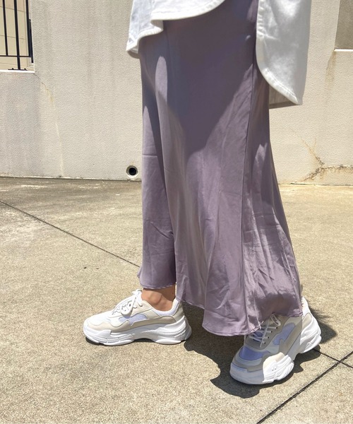 prose verse（プロズヴェール）の「《ZOZO・店舗限定》厚底ダッドスニーカー（スニーカー・レディース・ブラック/アイボリー・SMALL/MEDIUM/LARGE/LL）」の4枚目の写真