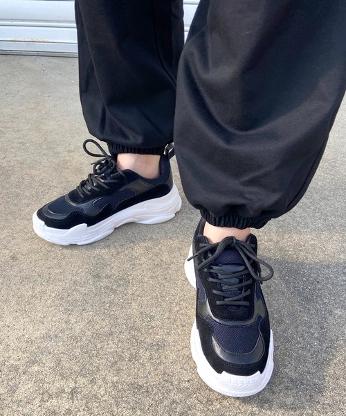 prose verse（プロズヴェール）の「《ZOZO・店舗限定》厚底ダッドスニーカー（スニーカー・レディース・ブラック/アイボリー・SMALL/MEDIUM/LARGE/LL）」の9枚目の写真