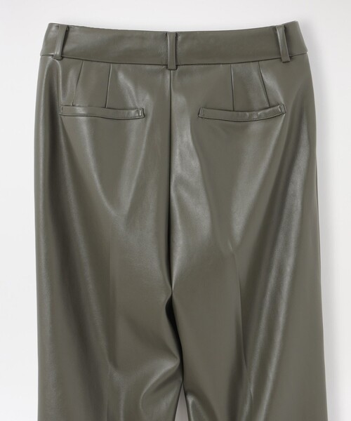 LOVELESS（ラブレス）の「レザーストレートパンツ（その他パンツ・レディース・グリーン・34/38/36）」の8枚目の写真