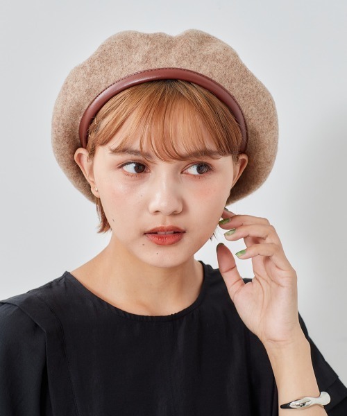 cepo（セポ）の「レザーパイピングベレー（ハンチング/ベレー帽・レディース・ブラック/ベージュ・FREE）」の5枚目の写真