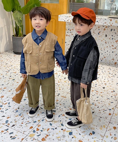 aimoha(アイモハ)の「【aimoha-KIDS-】【新作】韓国子供服 ビッグポケットアメカジワークベスト(ベスト・キッズ・ブラック/ベージュ・90/100/110/120/130/140)」の11枚目の写真