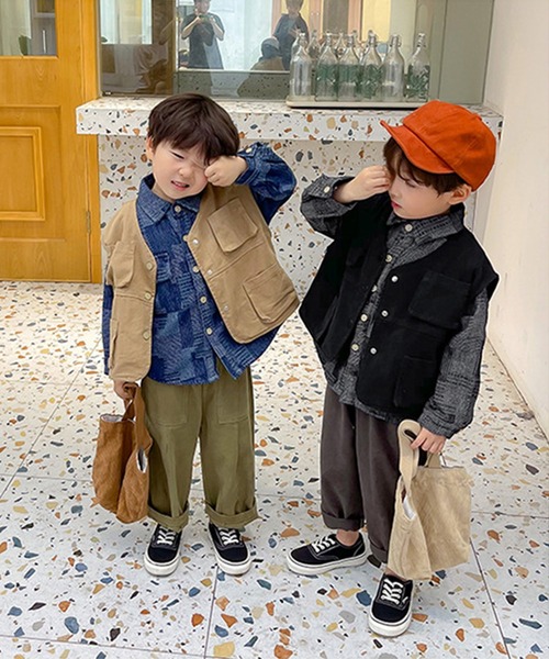 aimoha(アイモハ)の「【aimoha-KIDS-】【新作】韓国子供服 ビッグポケットアメカジワークベスト(ベスト・キッズ・ブラック/ベージュ・90/100/110/120/130/140)」の6枚目の写真